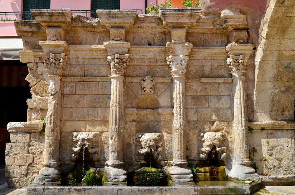 rimondi fountain in rethymno