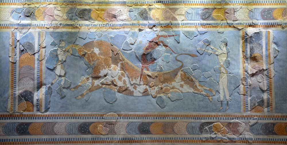 fresco showing bull leaping in minoan crete