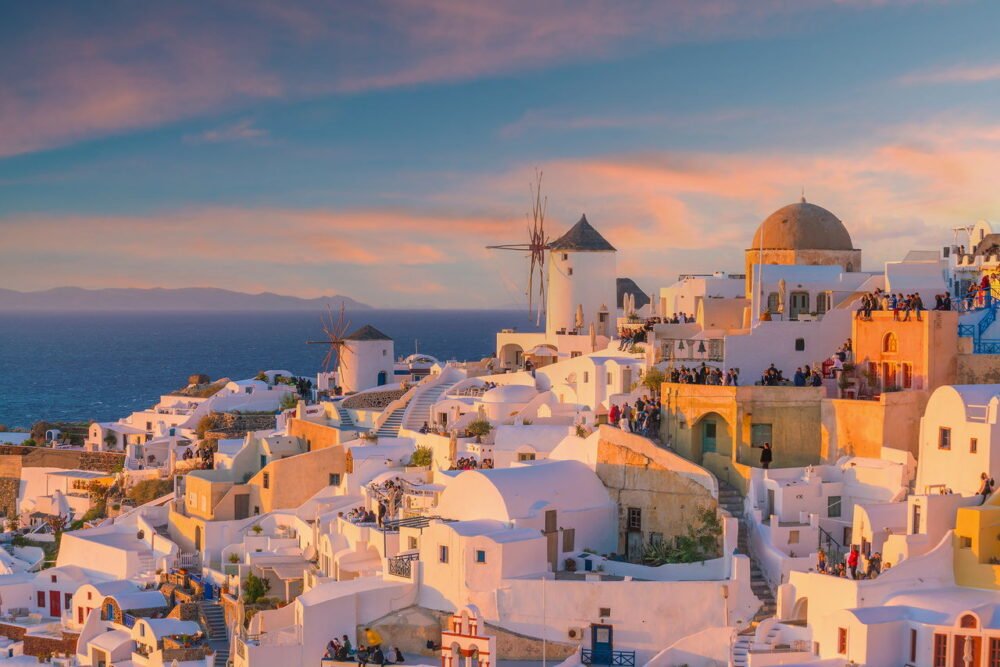 romantic sunset at oia santorini